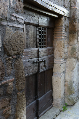Heavy Door, Tuscany